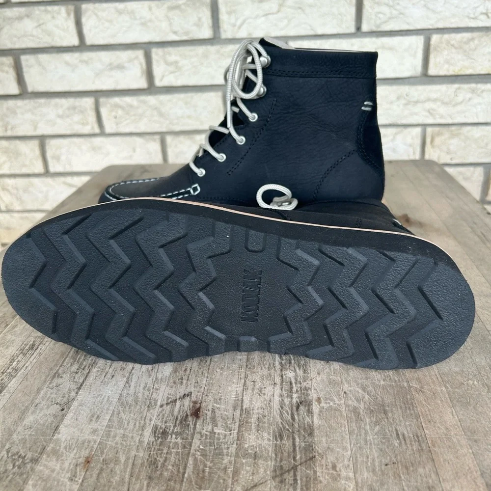 Kodiak Black Leather Boots - Picture 2 of 5